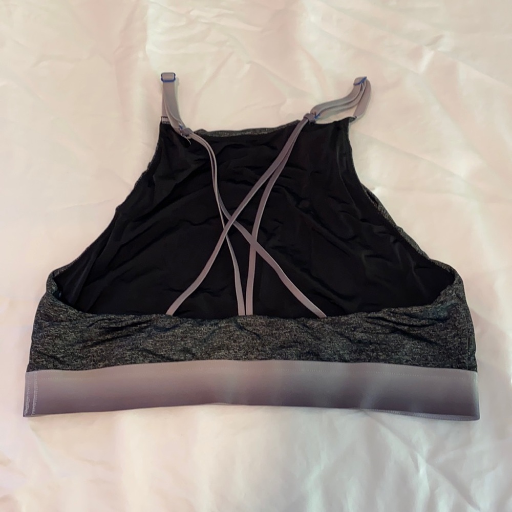 VS high neck Sport bra